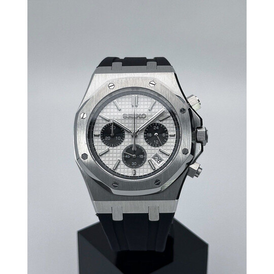 Custom Seiko Mod • White Panda Quartz Chronograph AP on Rubber Strap • 42mm